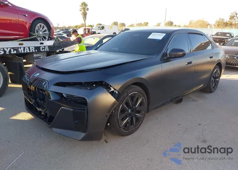 2025 BMW 740I из США, поврежденный, VIN WBA23EH07SCU90016